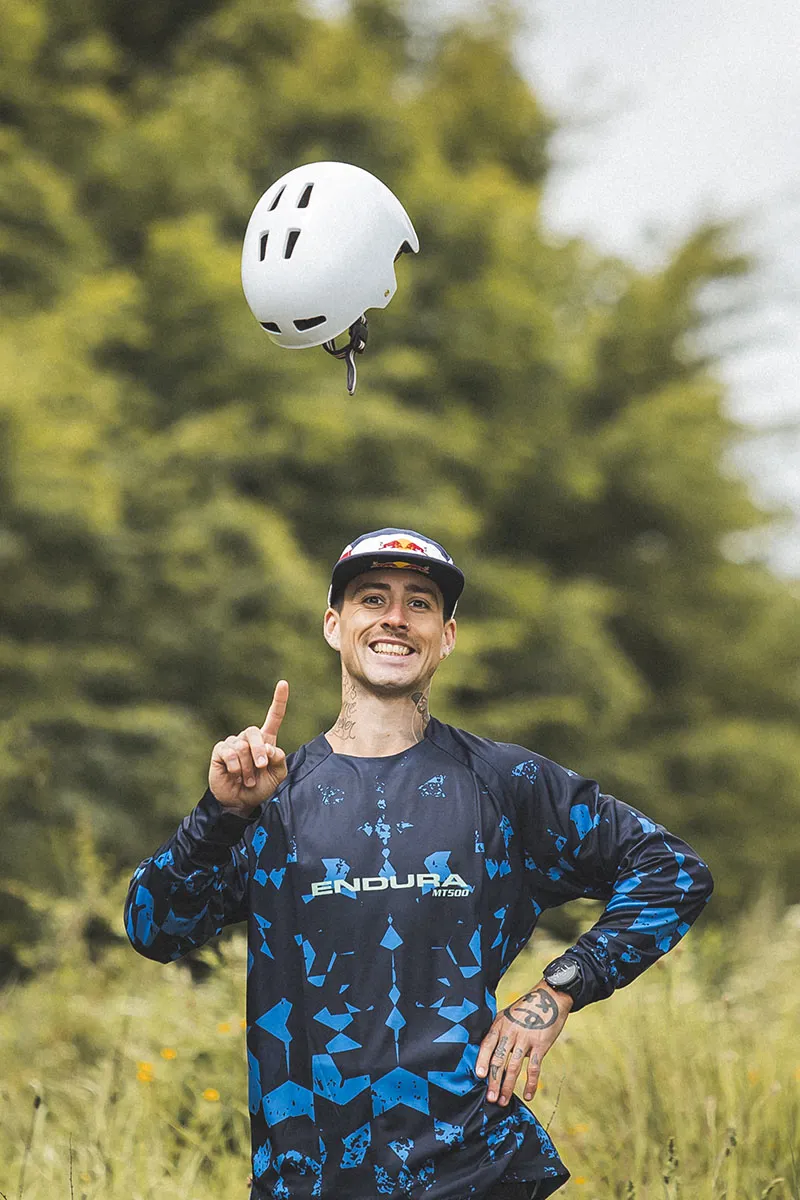 Endura PissPot Helmet Forest Green -6